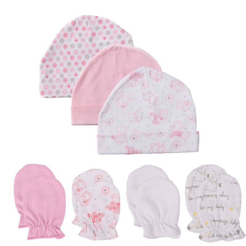 Newborn's Cotton Hats and Mittens